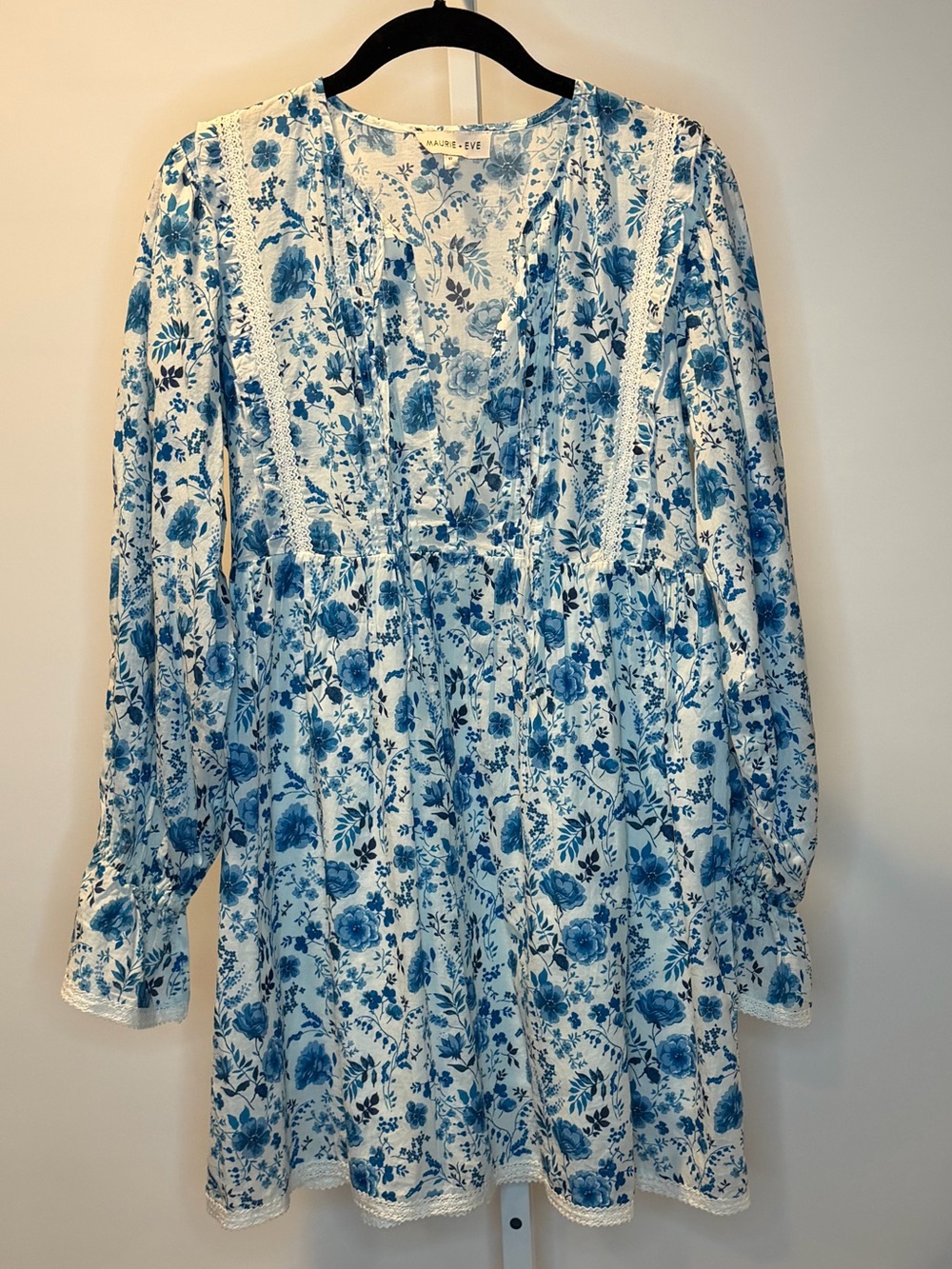 Maurie and Eve Blue Floral Summer Dress - Picture 3 of 6